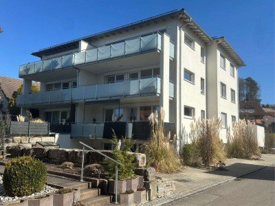 Hauptbild *ARCHIV* Sonnige 3-Zi.-Wohnung mit Garage und Wohlfühlgarantie