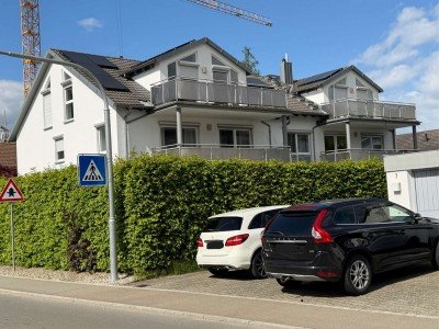Hauptbild *ARCHIV* Großzügige und helle 4,5-Zi. Etagenwohnung mit Südbalkon in Unterkirchberg