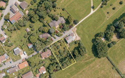 Hauptbild +++SELTENE GELEGENHEIT!+++ Traumgrundstück am Ortsrand in schöner Hanglage!
